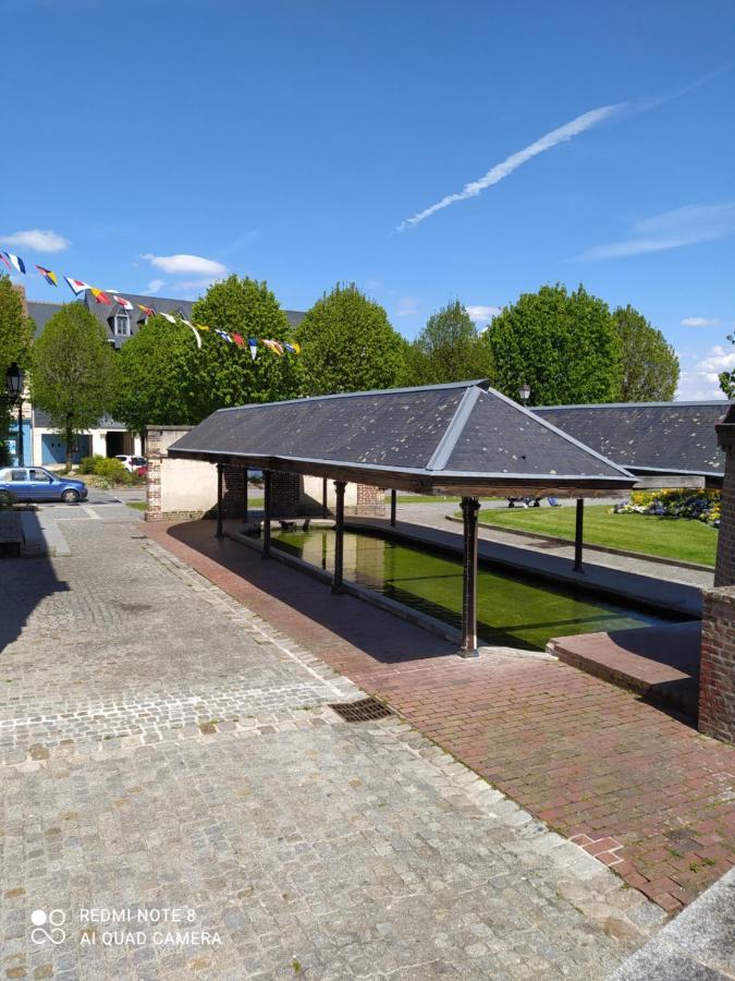 Bel Appartement A Honfleur Bagian luar foto