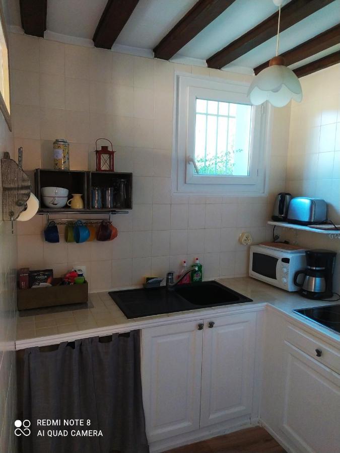 Bel Appartement A Honfleur Bagian luar foto